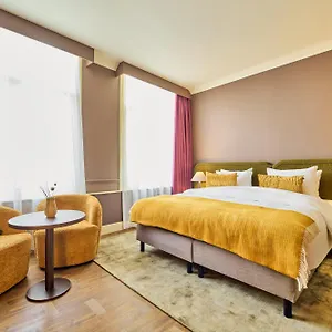 Paleis 4*, Den Haag Niederlande